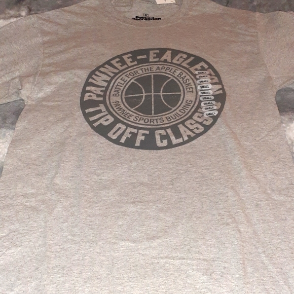 NWT 'Parks and Recreation' Unisex T-Shirt - Picture 2 of 3